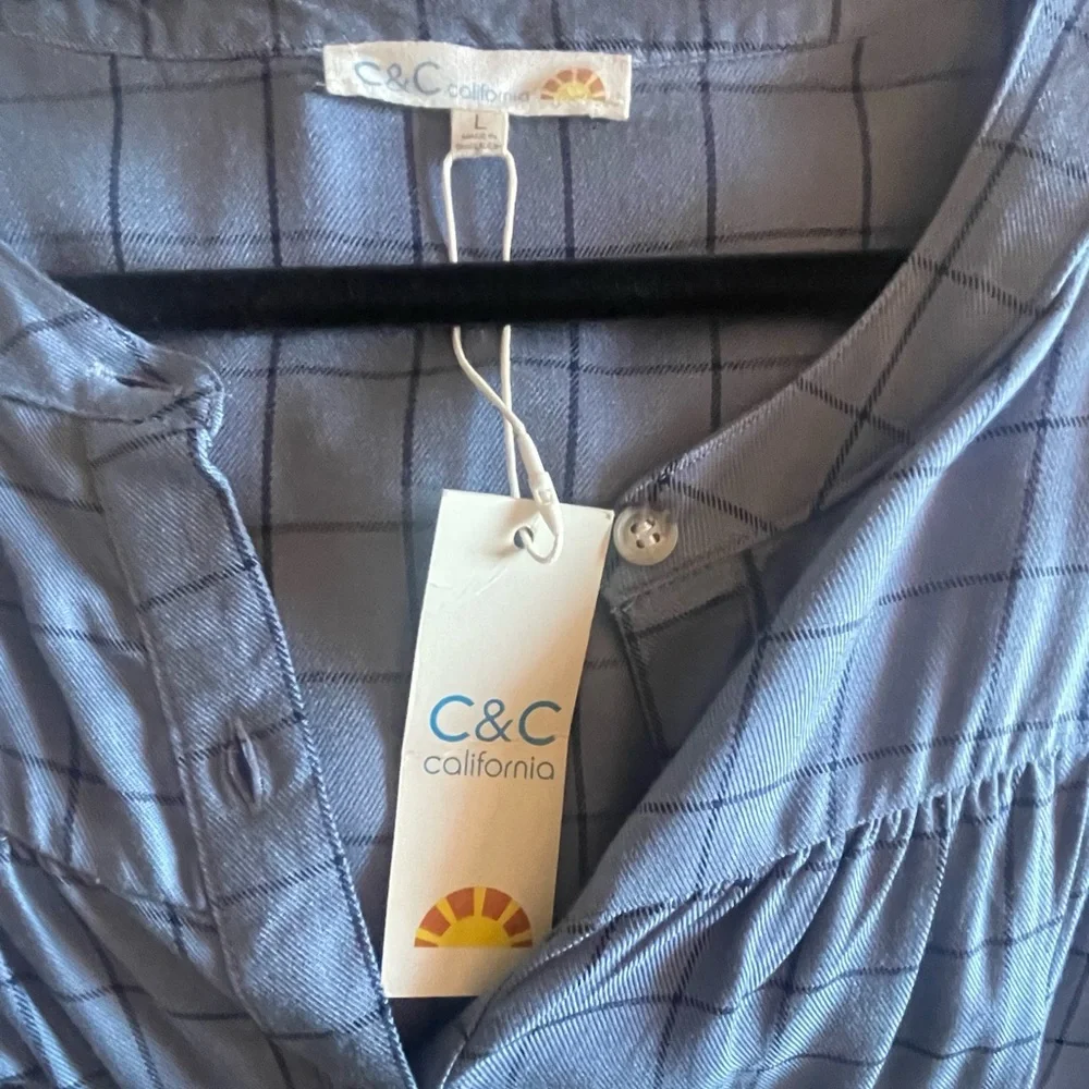 Light blue New with Tags C & C top - Picture 3 of 4